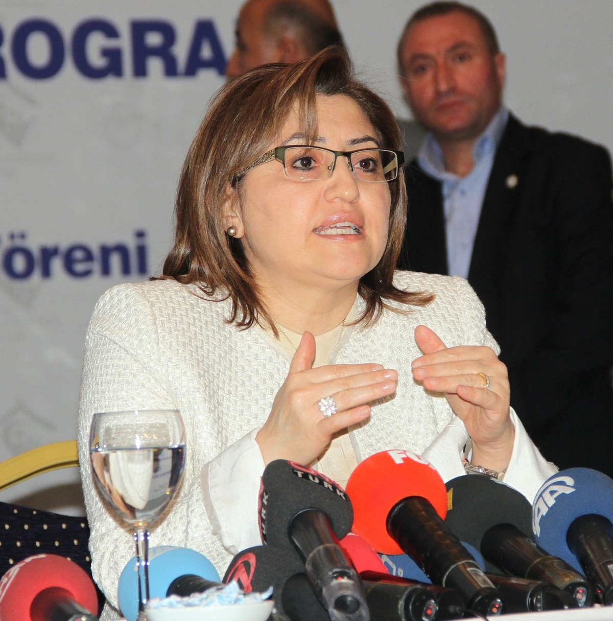 Aile ve Sosyal Politikalar Bakanı Fatma Şahin, "Kadın Erkek Ayrımı Yapmadan Kim Haksızsa Onun...