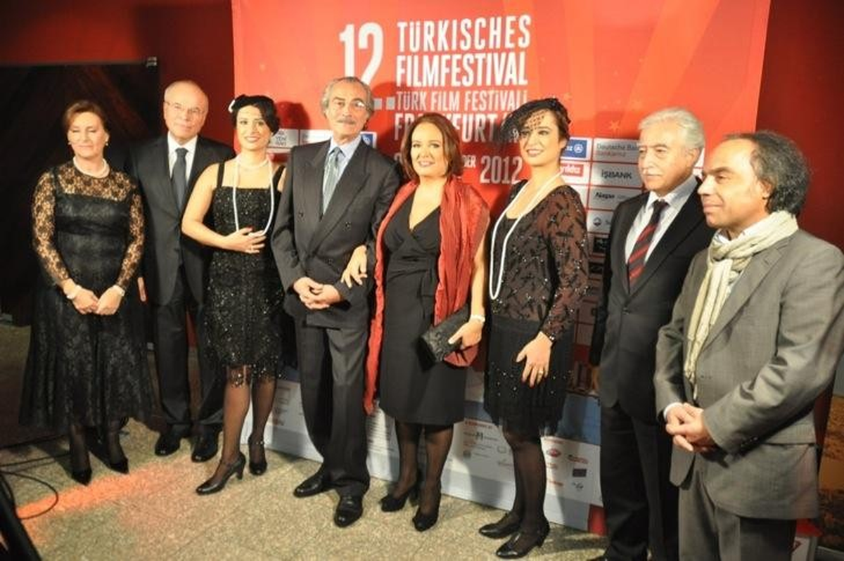 Aldırmaz Almanya\'da "Onur Konuğu"