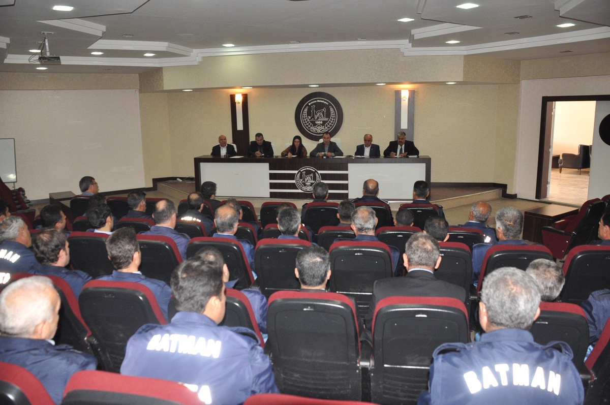 Belediye Başkanvekili Temel: "Zabıta Halkla İyi Diyalog Kurmalı"