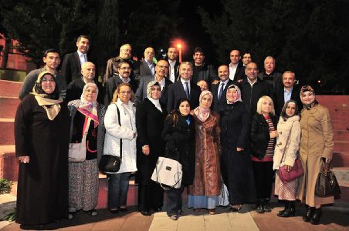 "Beylikdüzü Halkı Hizmetin En İyisine Layık"