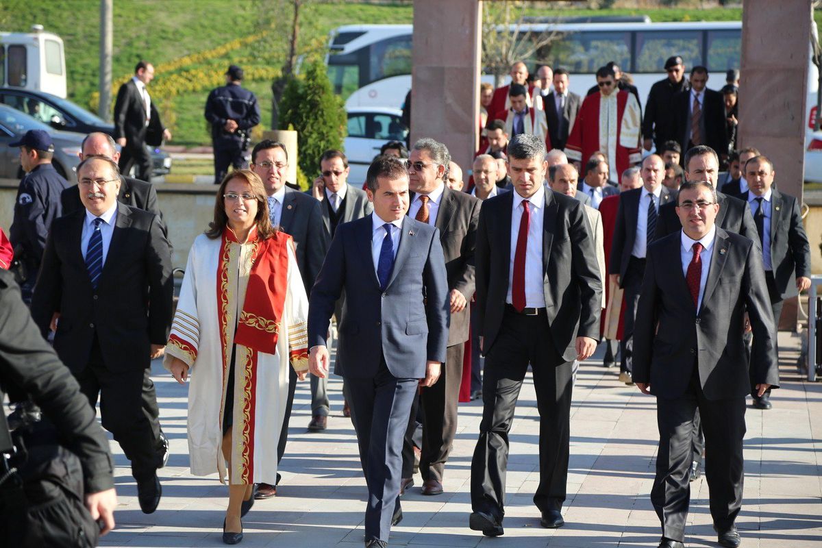 Gençlik ve Spor Bakanı Suat Kılıç Nevşehir Üniversitesi Akademik Açılış Yılı Törenine Katıldı