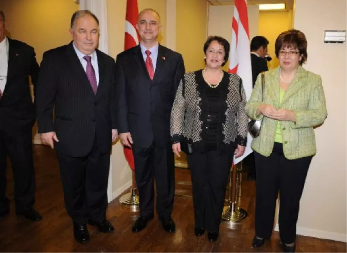 KKTC New York Temsilciliği\'nde Kutlama ve Veda Resepsiyonu