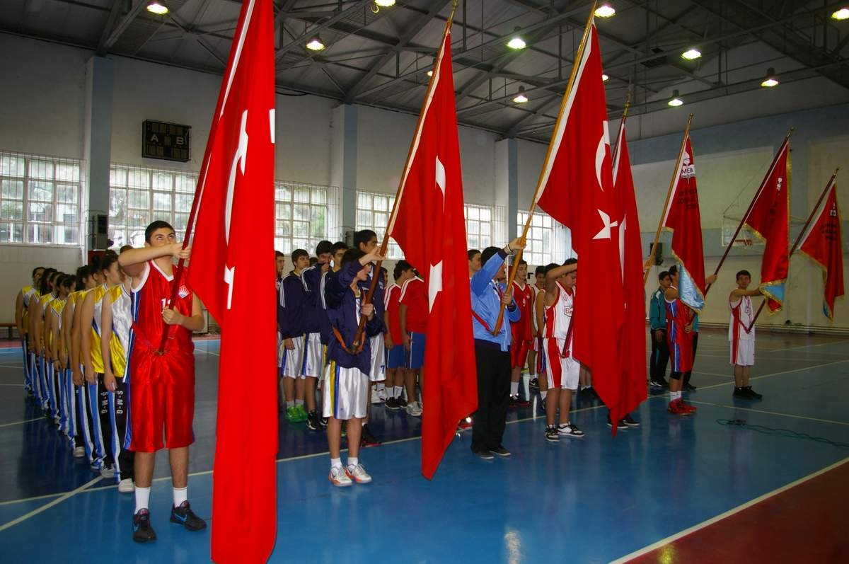 Liseler Arası Basketbol Müsabakaları Başladı