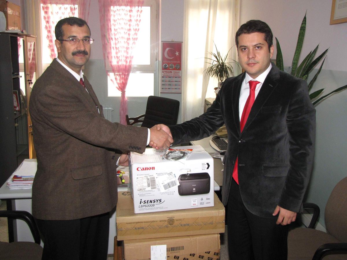 Manisa Tso\'dan Kardeş Okula Destek