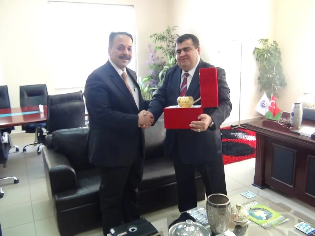 Milletvekili Mazıcıoğlu, Naci Topçuoğlu Meslek Yüksekokulu'nu Ziyaret Etti