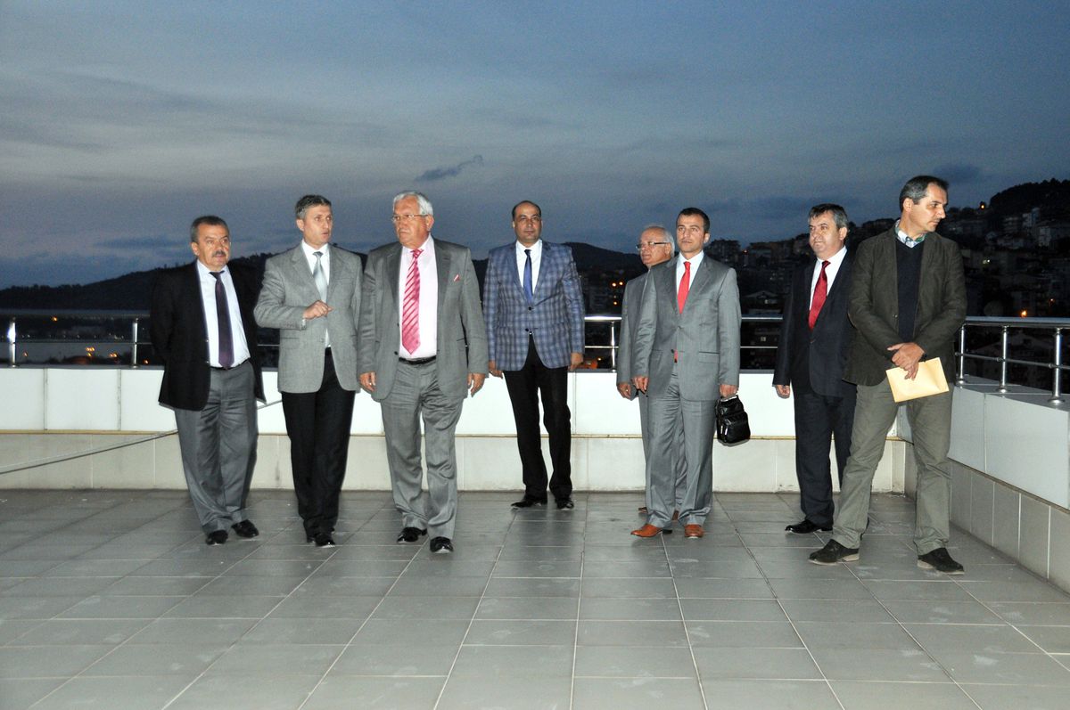Posbıyık\'dan Hamdi Uçar\'a Sert Eleştiri