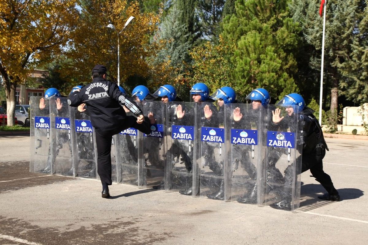 Robocop Zabıta, Çevik Kuvvet\'i Aratmadı