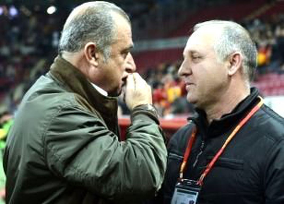 Terim\'den Defansa Büyük Ayar!