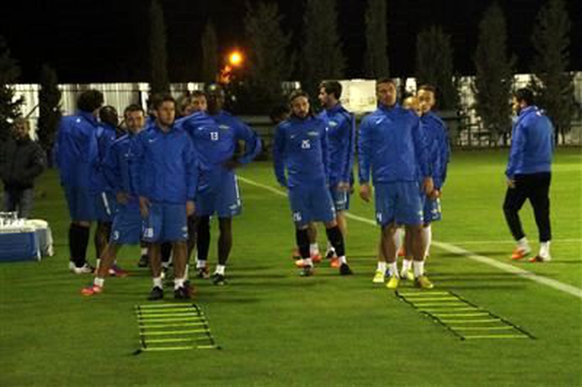 Akhisarspor, 3 Puana Kilitlendi