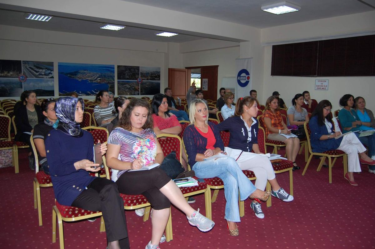 Aliağa\'da Girişimci Sayısı Kosgeb ve İşkur Destekleri ile Artıyor