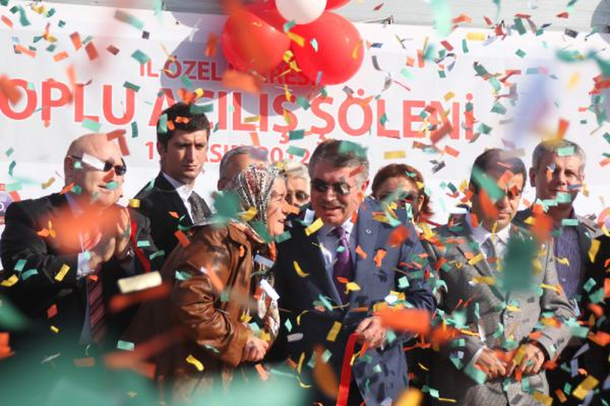 Bakan Şahin: Bu Ülkenin Varlığını ve Birliğini Korumak Bizim Namus Borcumuz