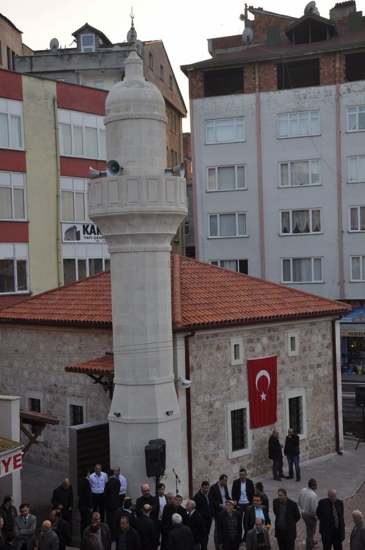 Bakan Şahin, Cami Açılışına Katıldı