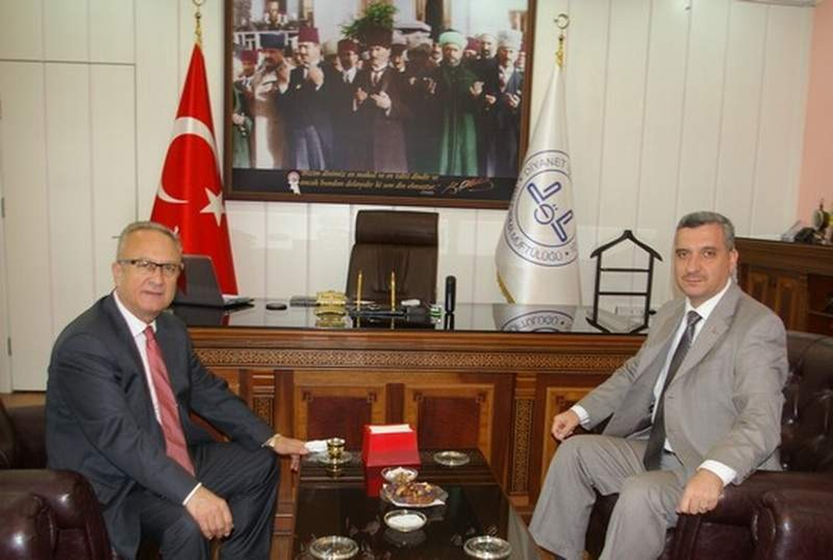 Başkan Pekel\'den Hacdan Dönen Müftü Çetin\'e Ziyaret