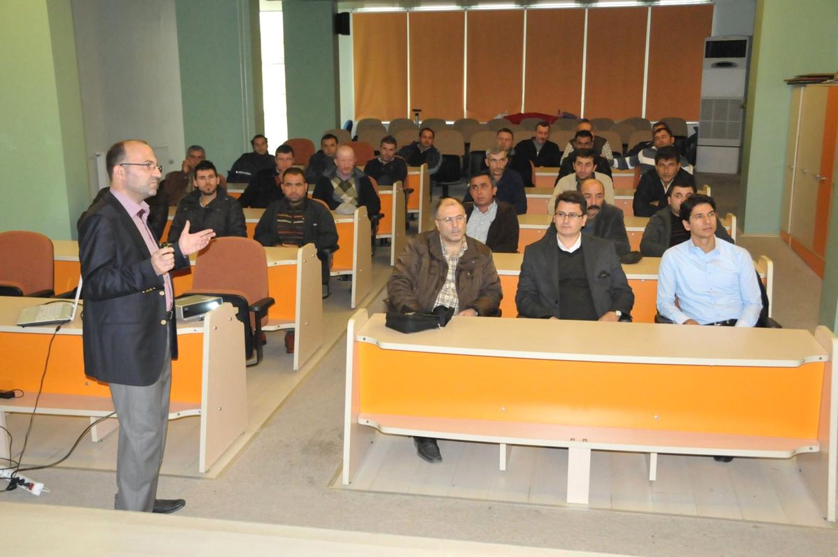Belediye Personeline İş Sağlığı Eğitimi