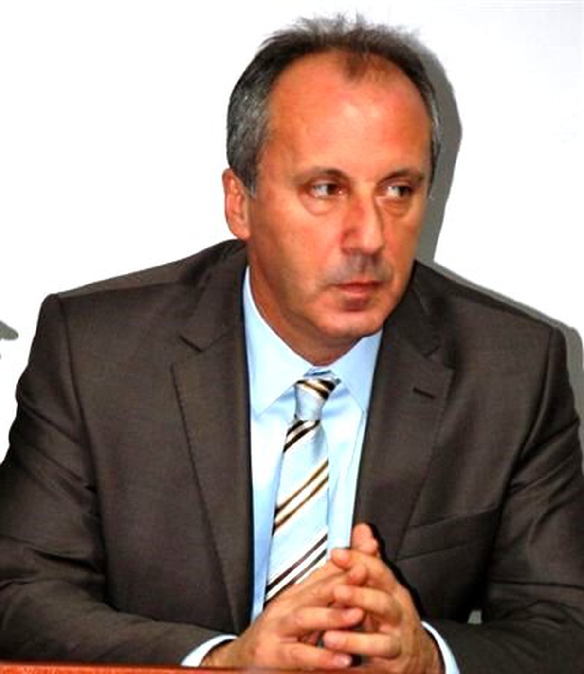 İnce: Başbakan ve Dışişleri Bakanının Yapamadığını CHP\'li Vekiller Yaptı