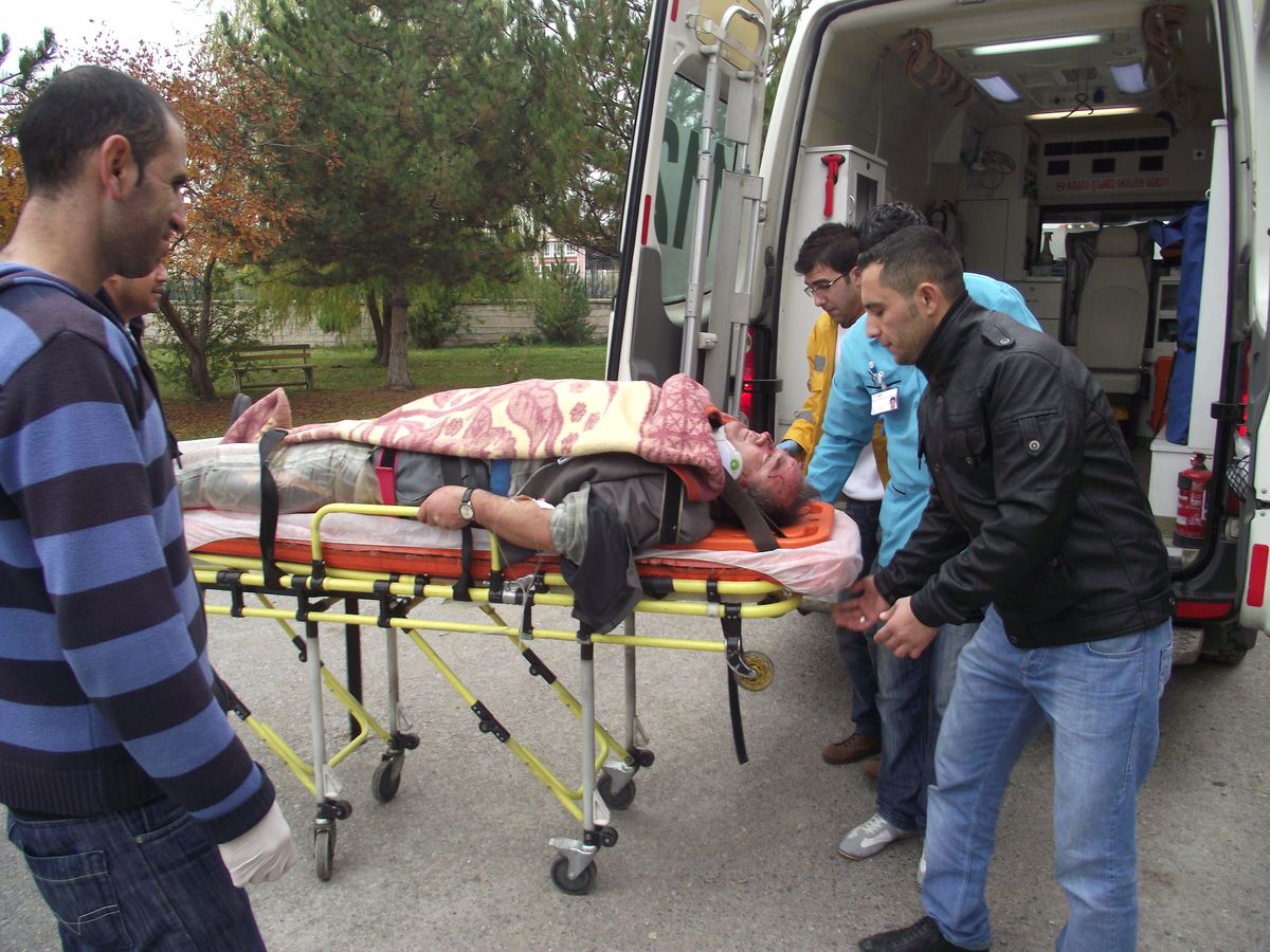 Kulu\'da Trafik Kazası: 3 Yaralı