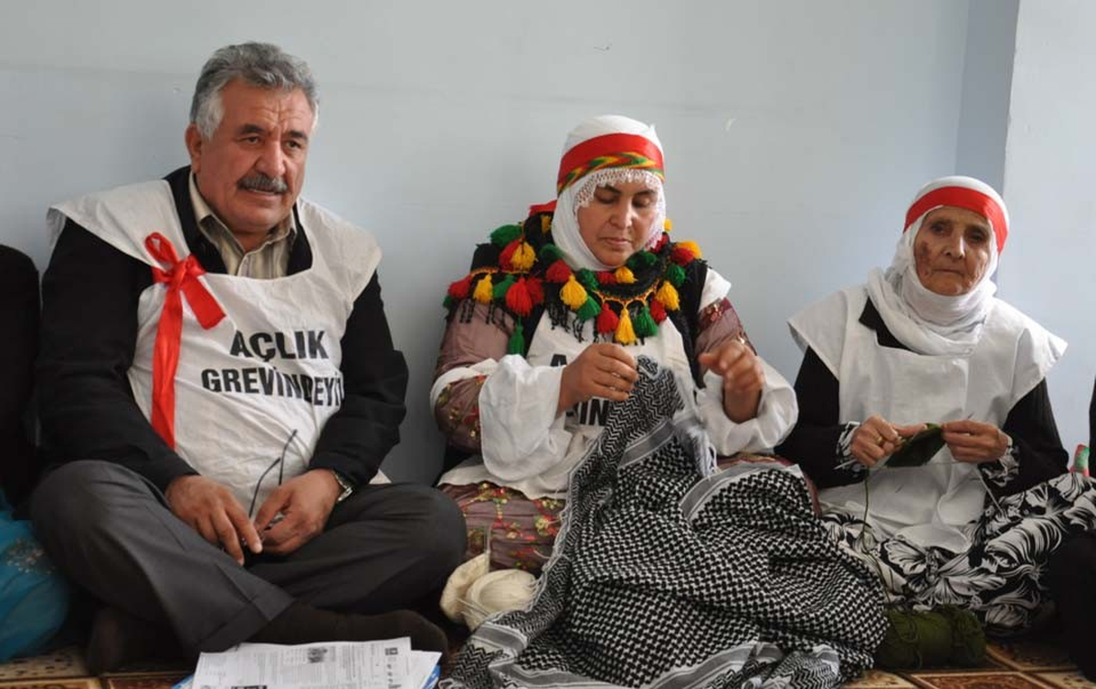 Siirt Belediye Başkanı Sadak Açlık Grevine Başladı