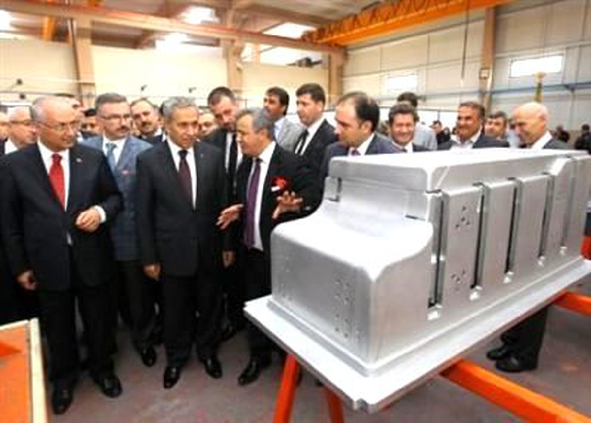 Siyasi ve Ekonomik İstikrar Siyam İkizi Gibidir