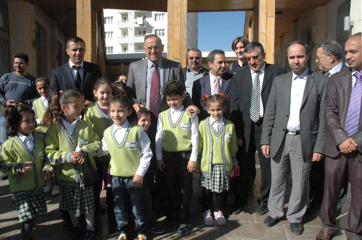 Suriyelilere Bir Destek de İsviçre\'den