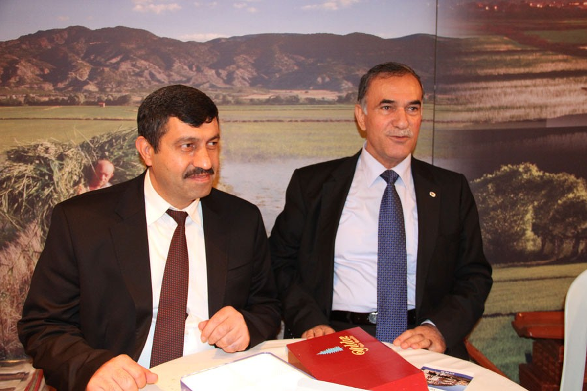 TBMM Başkanı Çiçek\'ten Osmancık Standına Ziyaret