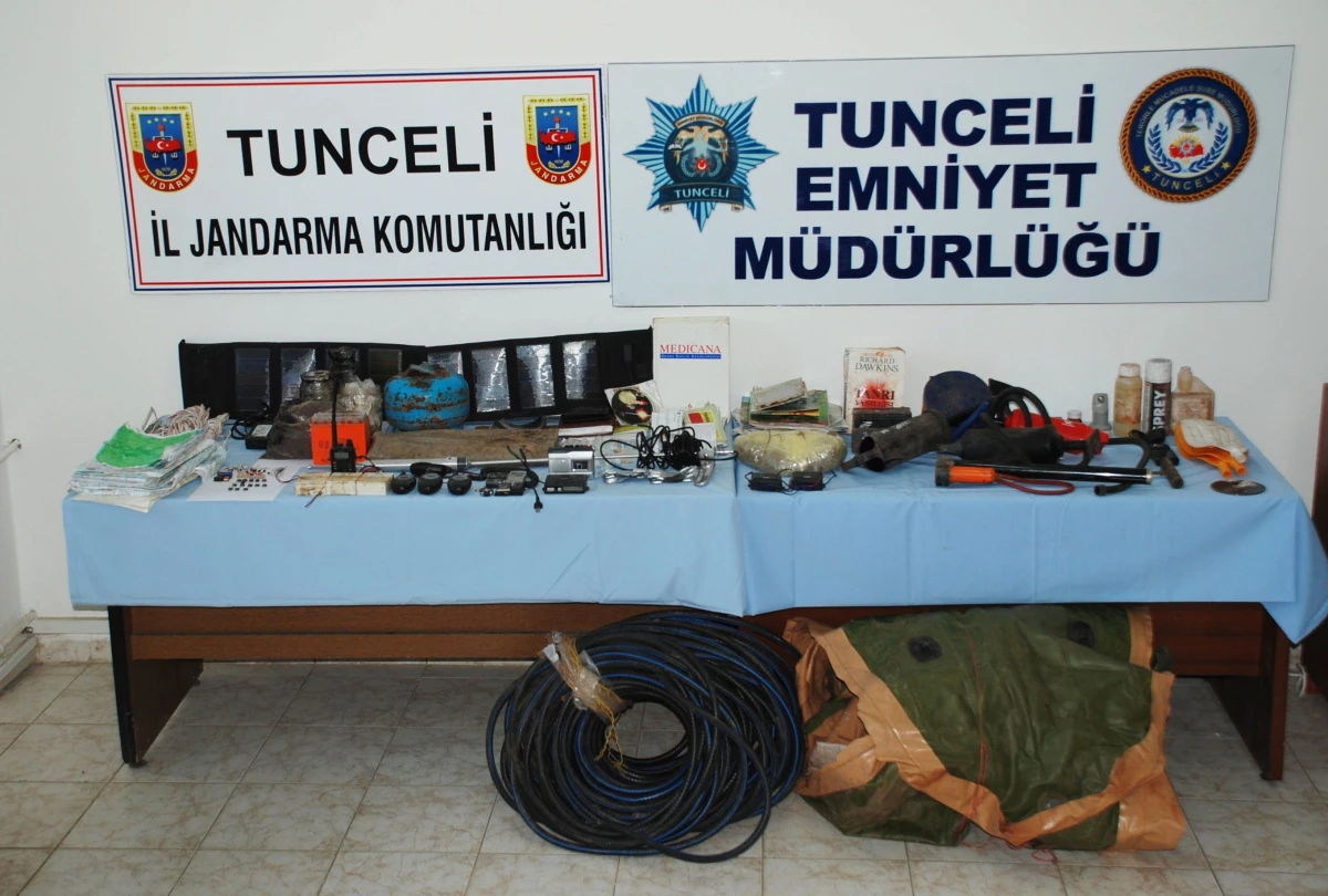 Tunceli\'de 24 Terörist Sağ Yakalandı
