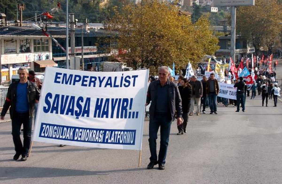 Zonguldak\'ta \'Savaşa Hayır\' Mitingi