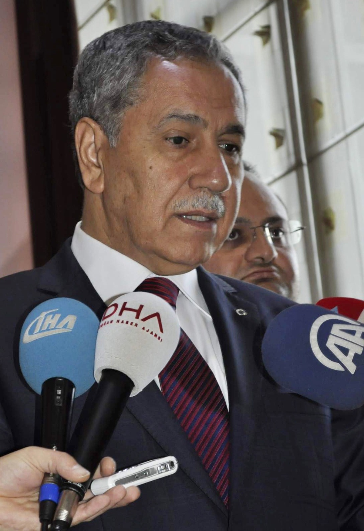 Arınç Şehit Askerler İçin Başsağlığı Diledi