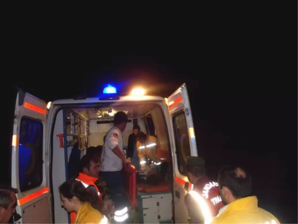 Asker Eğlencesi Yolunda Kaza; 5 Yaralı