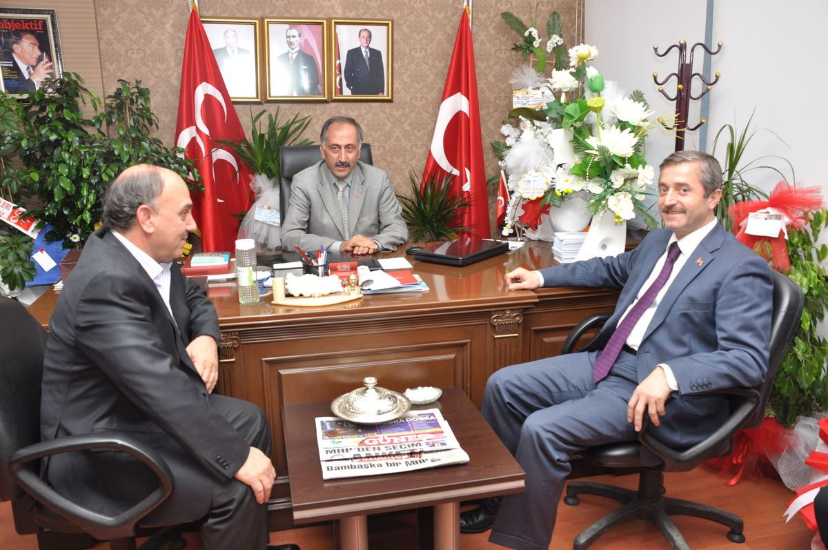 Başkan Tahmazoğlu MHP\'yi Ziyaret Etti