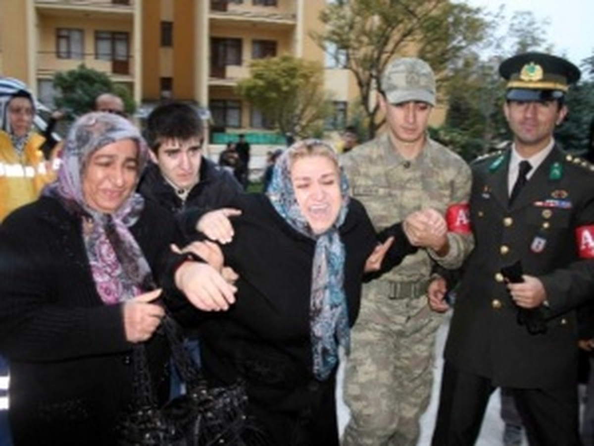 Başkent Şehidine Ağladı