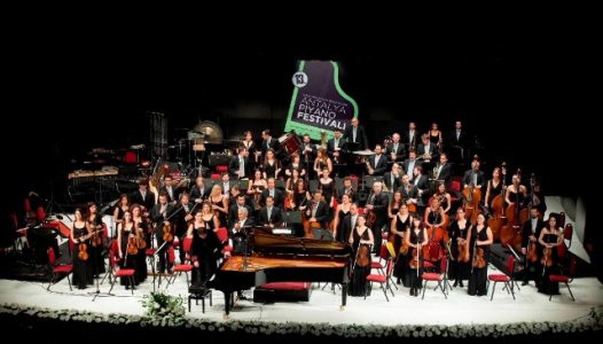 Festival Açılışında Fazıl Say\'dan Muhteşem Konser