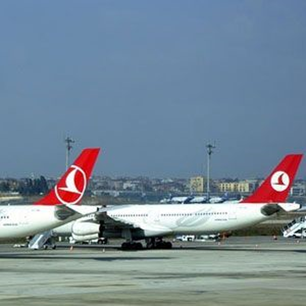 Gana Uyruklu Yolcu Uçakta Kalp Krizi Geçirdi