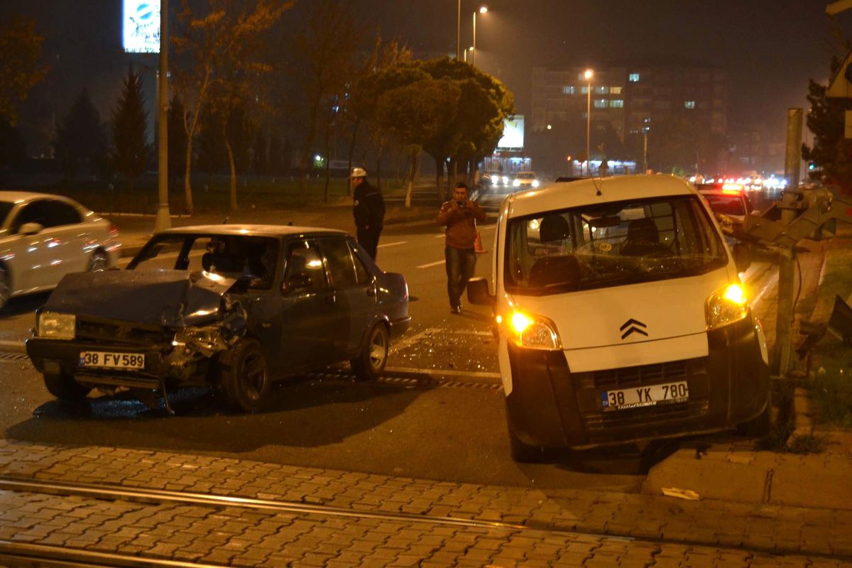Hemzemin Geçitte Korkutan Kaza