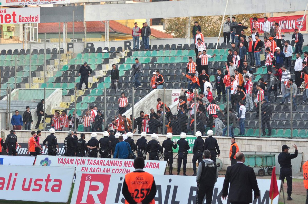 Levent Eriş\'ten İstifa Sinyali