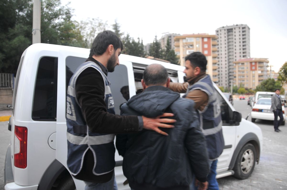 Şanlıurfa\'da Tır İçerisinde 16 Ton Kaçak Et Ele Geçirildi