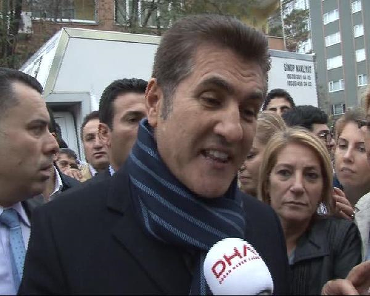 Sarıgül\'den "Demokrasi Çadırı"