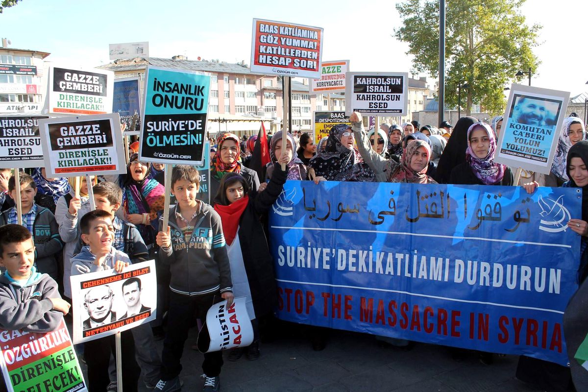 Suriye ve İsrail Protesto Edildi
