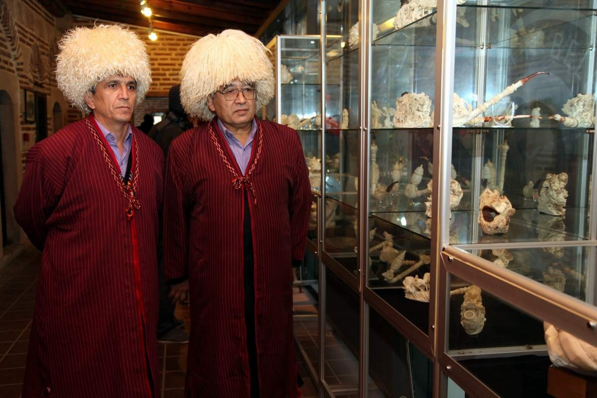Türk Dünyası Sanatçıları, Tarihi Odunpazarı Bölgesini Gezdi