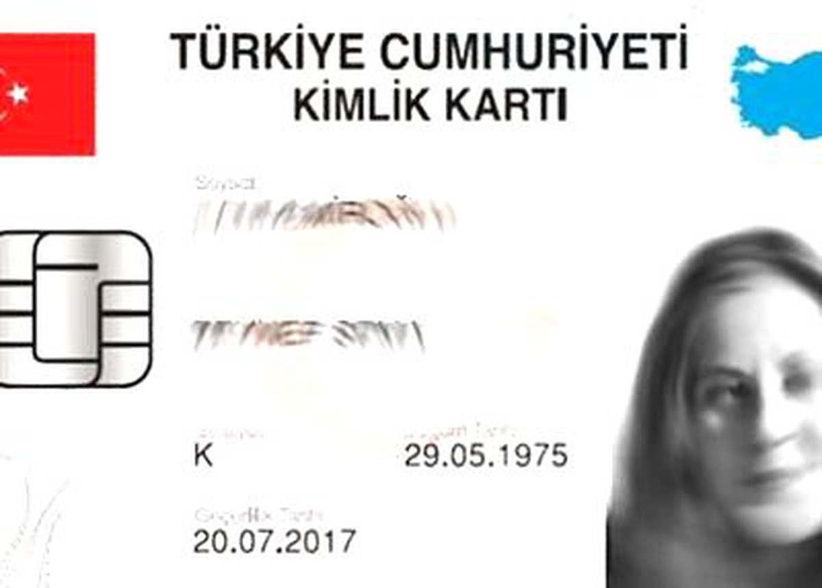 Yeni Kimlik Kartları Geliyor