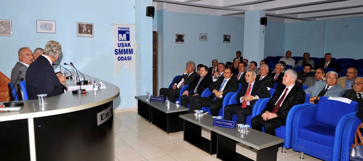 Uşaklılar Vakfı Uşak\'ta Şube Açtı