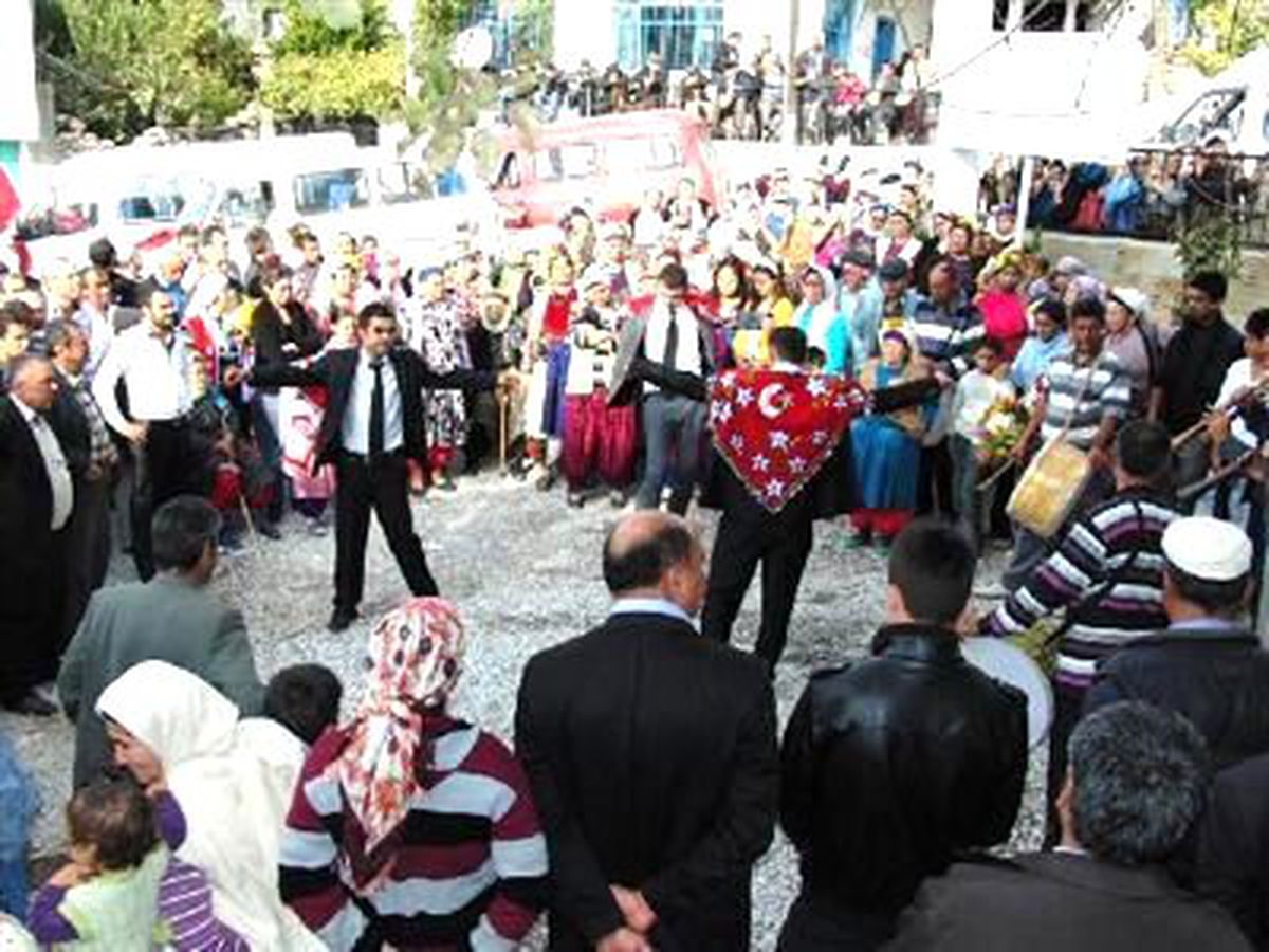 Asker Adayları Damat Gibi