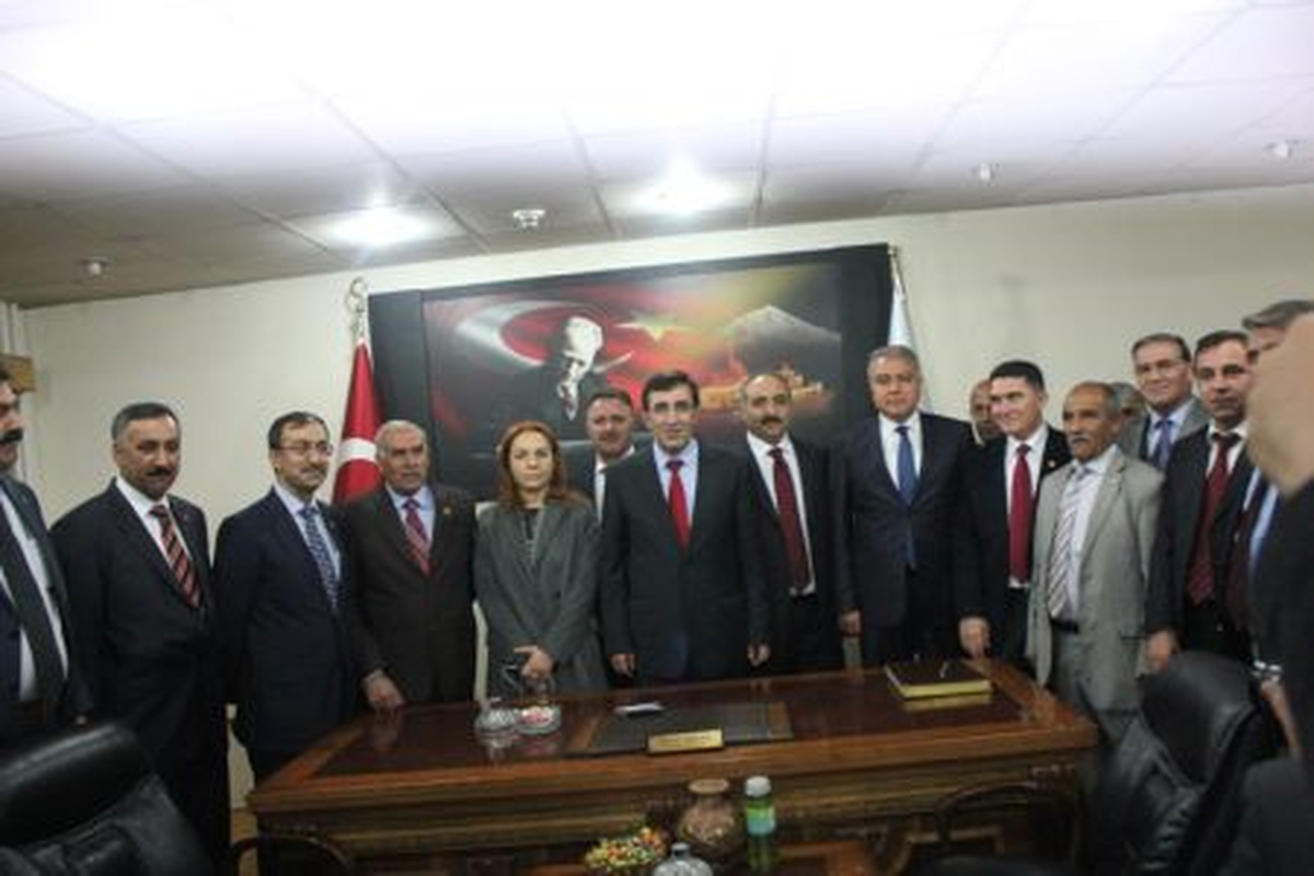 Bakan Yılmaz Ağrı Belediyesini Ziyaret Etti
