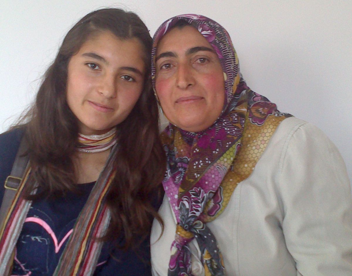 Başarılı Öğrencilerden Akgül\'e Ziyaret