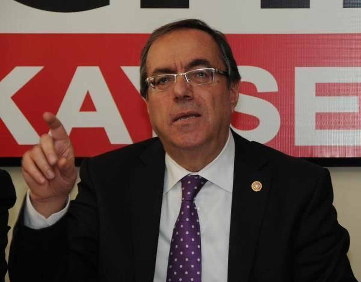 CHP\'li Kart, Kayserili Eski Meclis Üyesine 5 Bin Lira Tazminat Ödeyecek