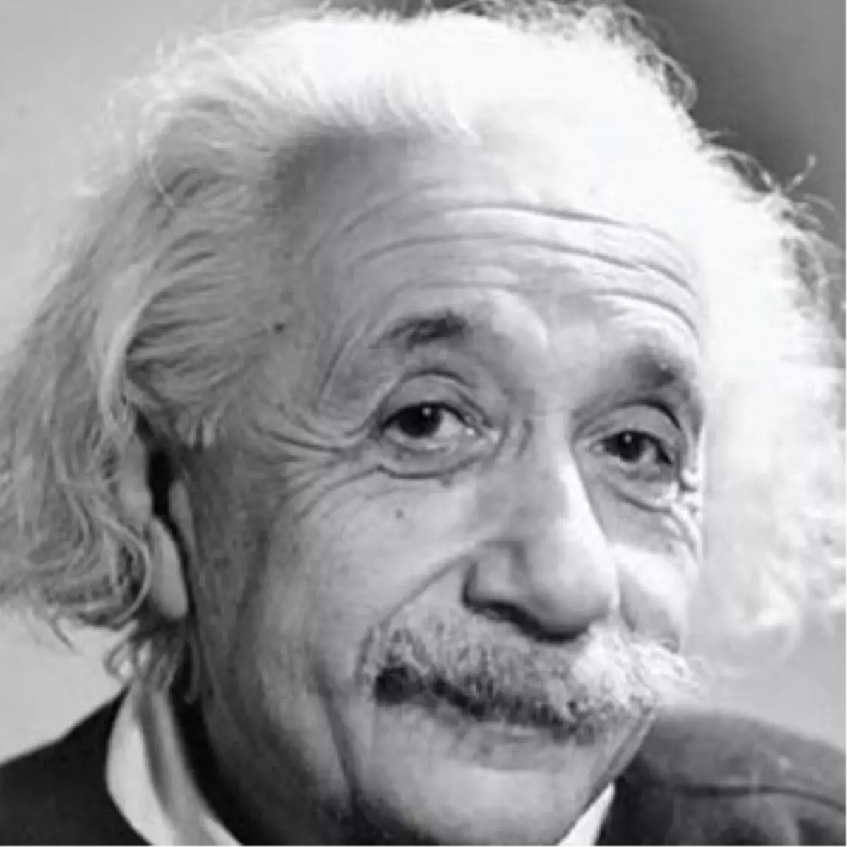 Einstein\'in Beyni, Normal İnsanların Beyninden Farklıymış