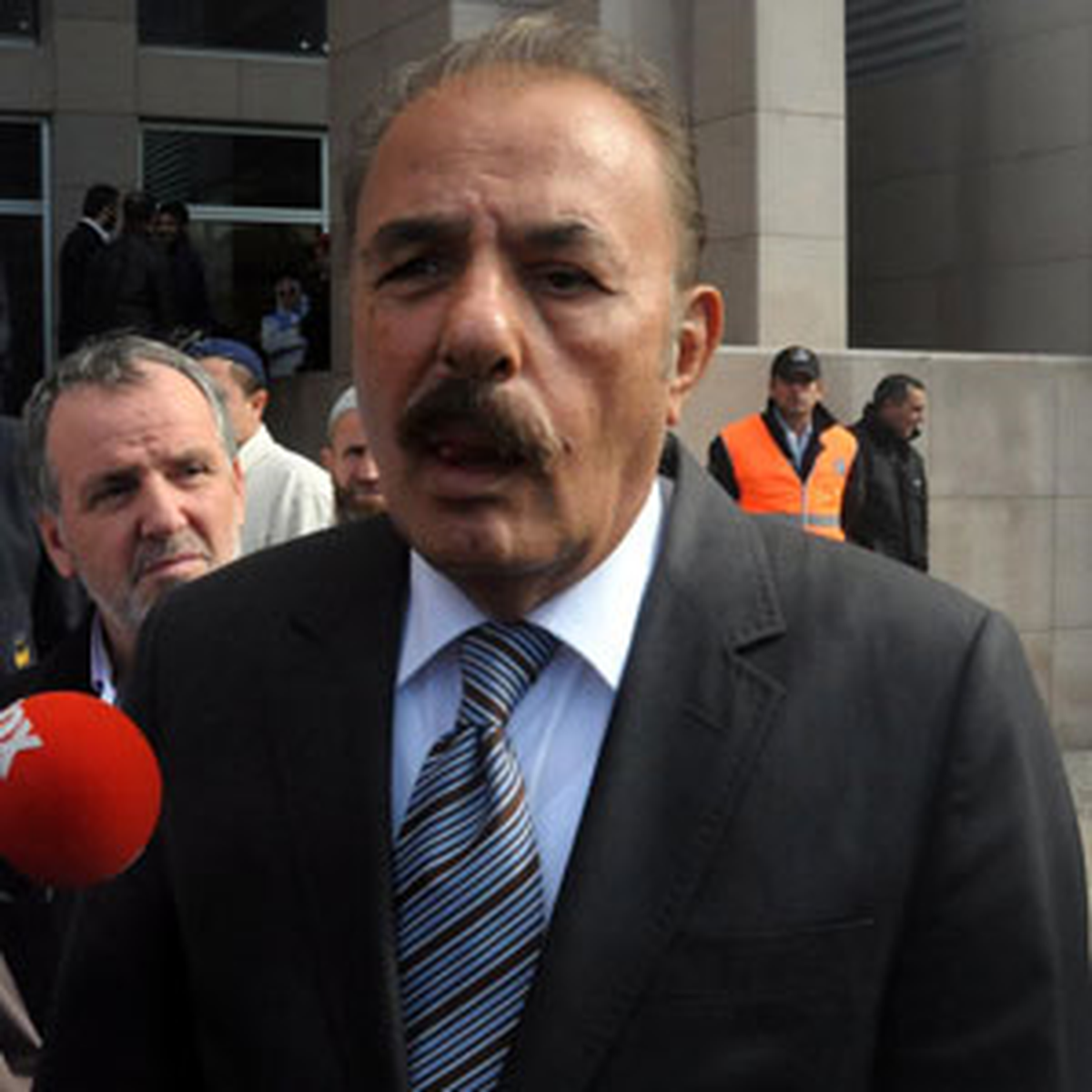 Ferdi Tayfur: 'Türkiye'nin Yüzde 85'i Vatan Haini Mi??