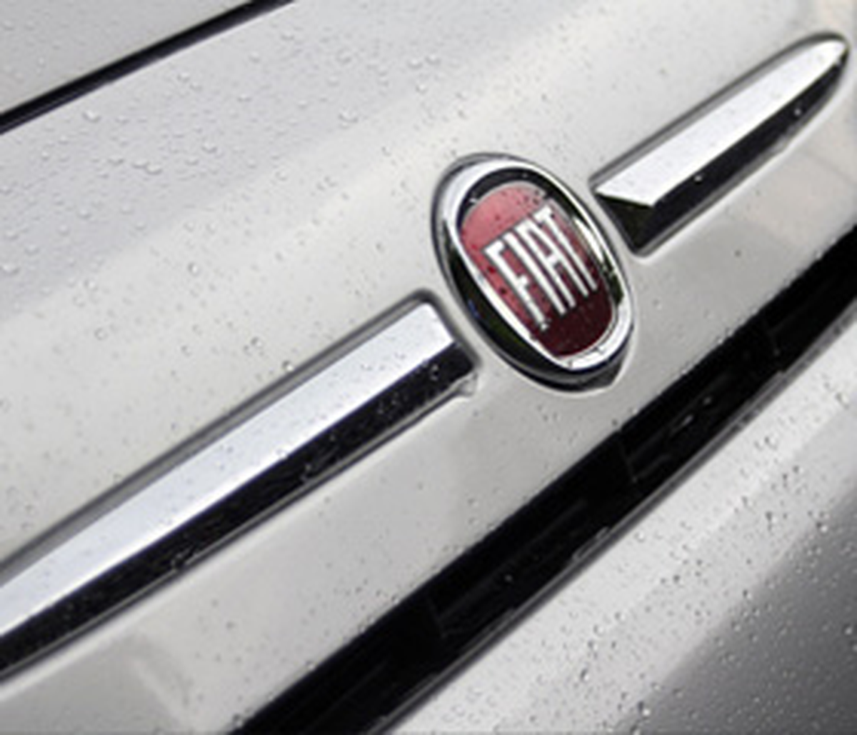 Fiat 500 de Elektriklendi