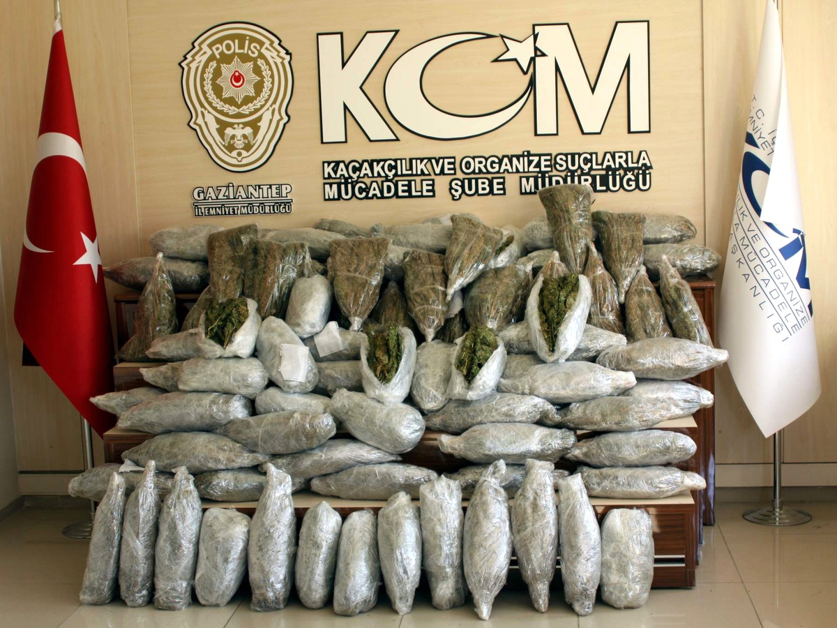 Gaziantep\'te Nefes Kesen Esrar Operasyonu
