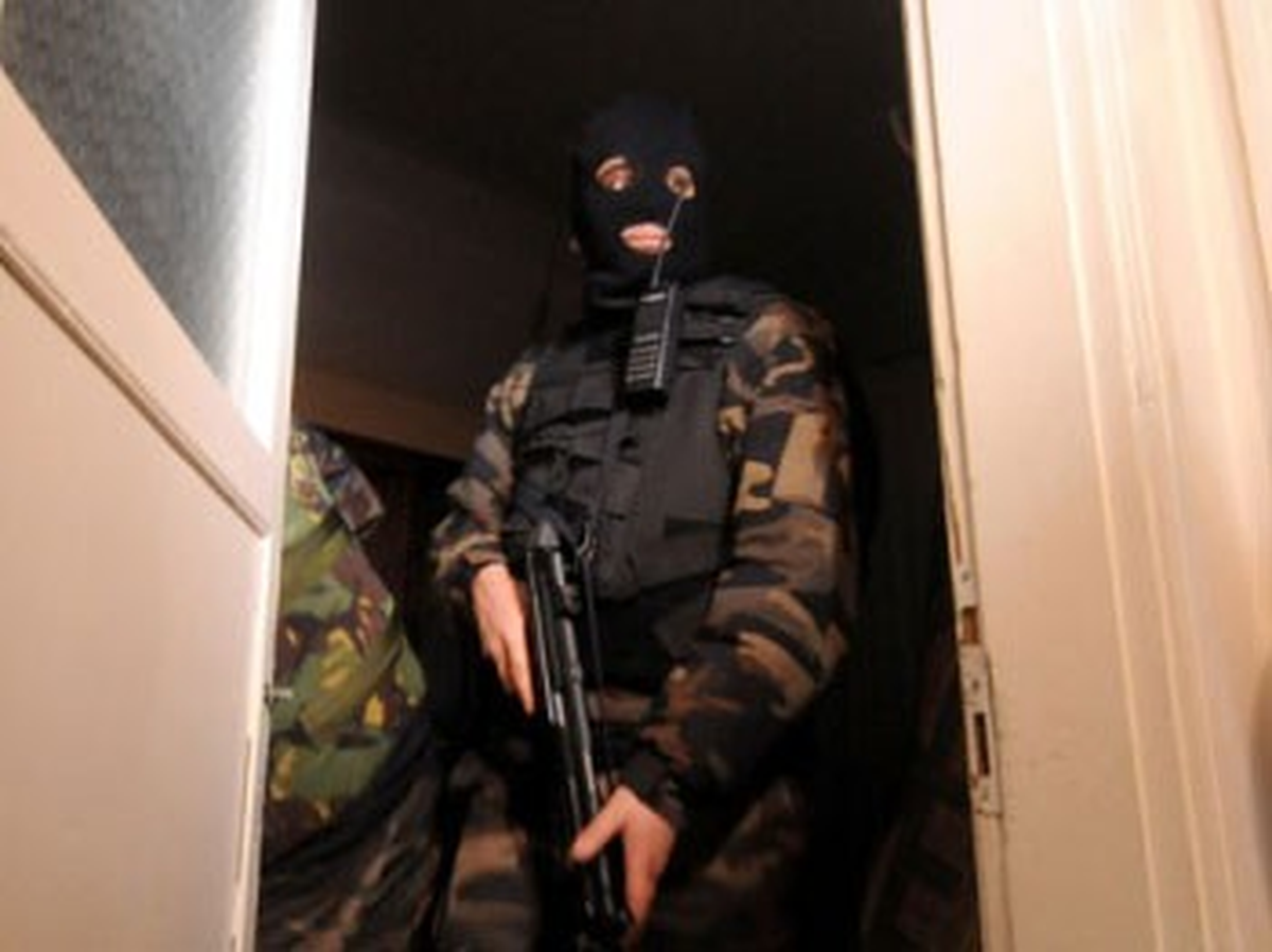 (Geniş Haber)- Narko-Terör Operasyonunda 34 Gözaltı