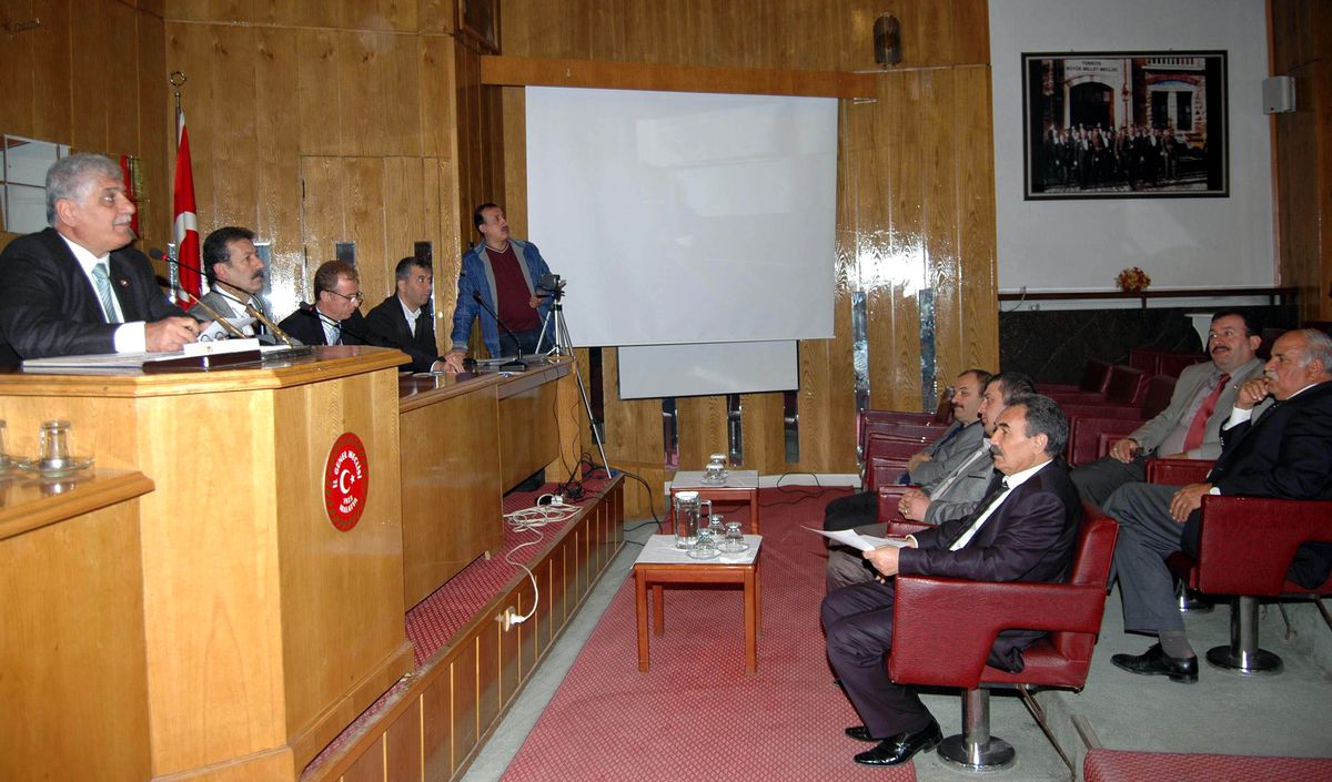 İl Genel Meclisi Toplantıları Devam Ediyor